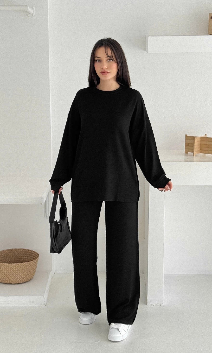 Black set