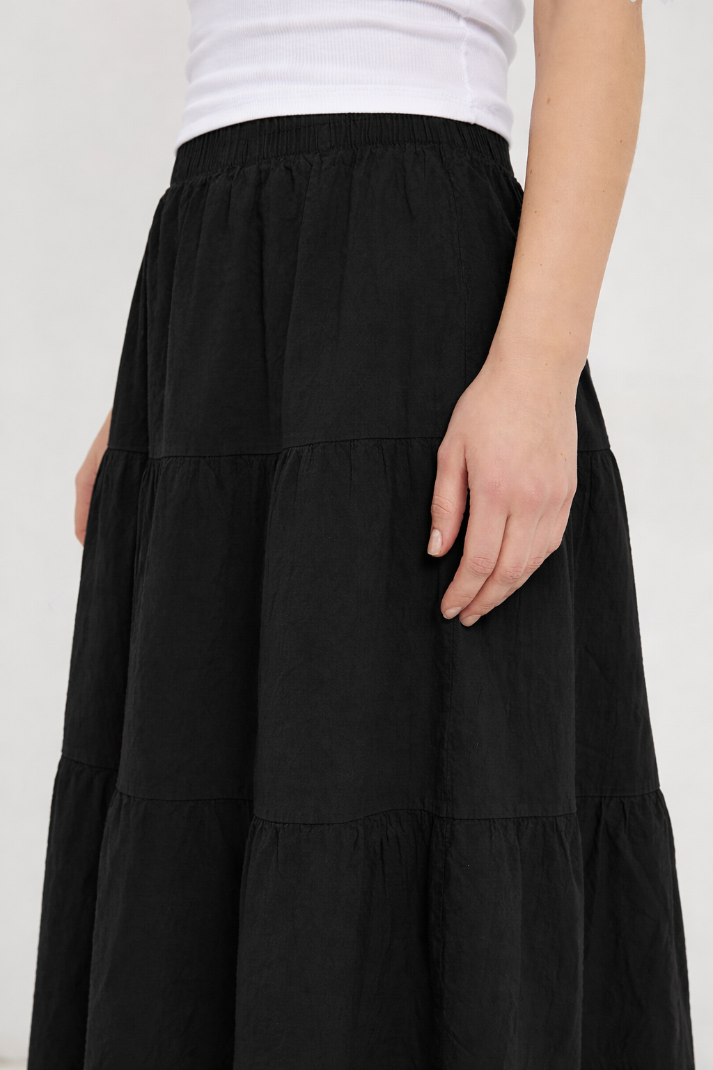 MAXI BLACK SKIRT