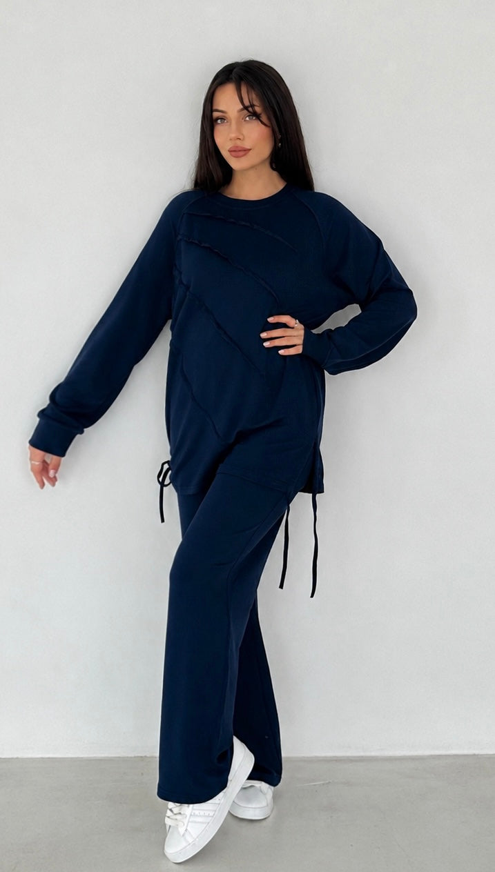 Navy blue set