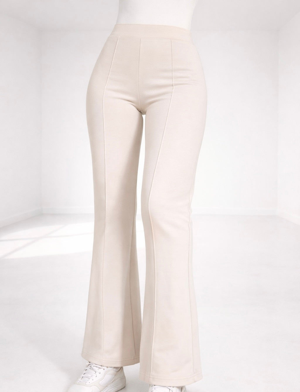 CREAMY WHITE TROUSERS