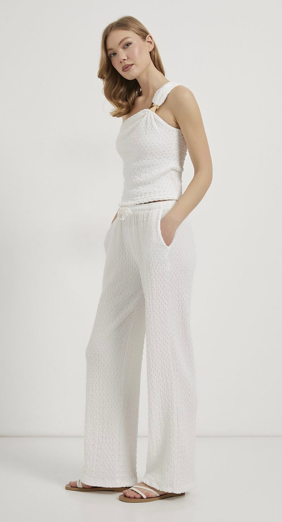 WHITE TROUSERS