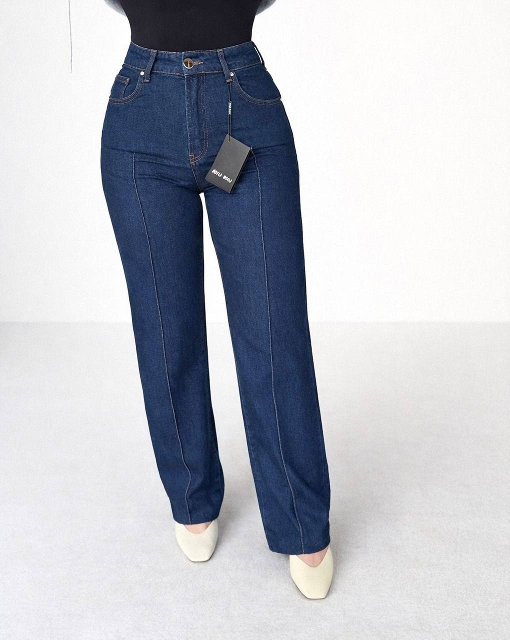 WIDE LEG HIGH WAIST JEANS